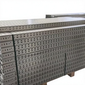 Bandejas para Cables de Gran Vano, Resistentes a la Corrosión, Galvanizadas en Caliente, Perforadas, de Acero Industrial, Directas de Fábrica y en Stock - Product Image 1