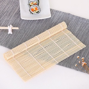 Esterilla de bambú rectangular para sushi, solo lavar a mano, para preparar sushi - Product Image 1