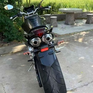 Yamaha War God <span class=keywords><strong>FZ600</strong></span> - Moto personnalisée avec injection électronique de carburant, moteur quatre cylindres en ligne refroidi par eau - Product Image 5