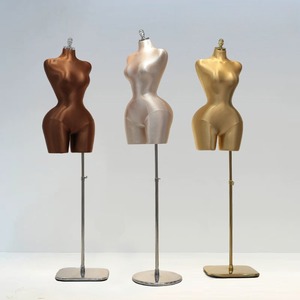 Maniquíes de Espuma de Medio Cuerpo Femeninos, Talla Grande, Sensuales - Product Image 1
