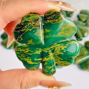 Venta al por Mayor de Tallados de Trébol de Cuatro Hojas de Cristal Natural Estilo Bohemio para Decoración del Hogar y Regalos Navideños - Product Image 1