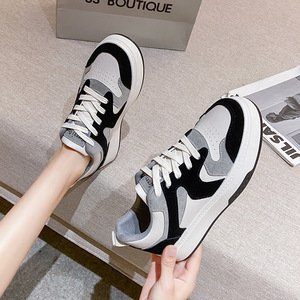 Baskets blanches pour femmes, chaussures de sport décontractées, baskets pour femmes - Product Image 2