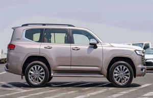 CRUISER Auto Usado Completamente Equipado Limpio <span class=keywords><strong>2024</strong></span> <span class=keywords><strong>LAND</strong></span> <span class=keywords><strong>ROVER</strong></span> 300 VXR 3.3D Edición XTREME SUV Listo para Enviar - Product Image 2