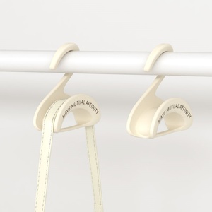 Organizador de Bolsos Apilable de Plástico con Logotipo Personalizable, Ahorra Espacio, para Bolsos y Carteras, Empacado en Cartón - Product Image 2