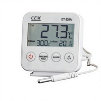 Thermomètre numérique professionnel CEM DT-326A pour laboratoire
