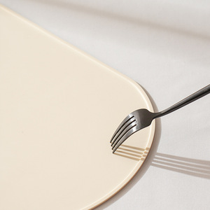 Tapis d'alimentation portable en silicone <span class=keywords><strong>anti</strong></span>-<span class=keywords><strong>débordement</strong></span> personnalisé <span class=keywords><strong>pour</strong></span> animaux de compagnie bol pliable <span class=keywords><strong>pour</strong></span> <span class=keywords><strong>chien</strong></span> et chat avec bois et matière plastique <span class=keywords><strong>pour</strong></span> usage domestique - Product Image 6