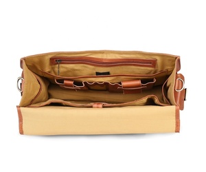 กระเป๋าเอกสารสีน้ำตาลสำหรับผู้ชายหนังแท้พร้อมปลอกและช่องใส่แล็ปท็อปสำหรับการเดินทางกลางแจ้ง - Product Image 3