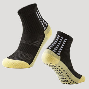 Chaussettes de football de <span class=keywords><strong>basket</strong></span>-ball de sport résistantes à l'usure, à fond jaune, antidérapantes et absorbant les chocs, pour hommes et femmes, pour <span class=keywords><strong>Amazon</strong></span> - Product Image 1