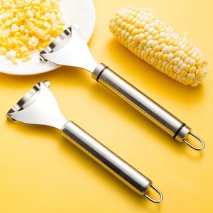 Stainless Steel Corn Peeler Manual Threshing Tool Reusable Kitchen Utensil For Corn Kernel Removal - Product Image 3