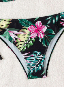 Bikini de Dos Piezas con Estampado Floral Tropical, Superventas 2026, Tela Elástica de Spandex, Traje de Baño para Mujer - Product Image 4