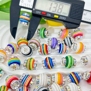 Perles d'espacement pour la fabrication de porte-clés et de stylos faits main, en acrylique couleur bonbon à grand trou, avec placage or 18 carats et accents de strass, connecteur - Product Image 5