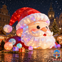Handgefertigte Seiden-Weihnachtsmann-Kopf-Laterne für Außenbereich Festliche Dekoration Riesige LED-Beleuchtete Feiertagsdekoration