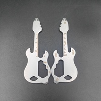 Porte-clés multifonction en forme de guitare 12 en 1, outil de poche EDC avec tournevis, ouvre-bouteille, clé à rayons, règle hexagonale, réparation de vélo