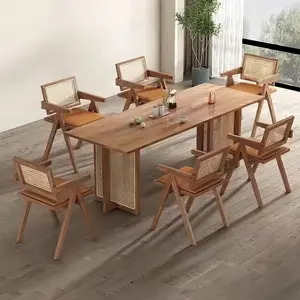 Móveis de jantar por atacado Mesa de jantar e cadeiras de vime de madeira maciça