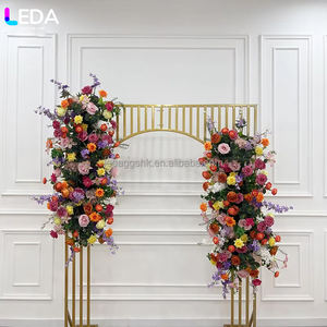 Camino de Mesa de Flores Hecho a Mano en Rosa y Naranja Personalizado LEDA, Decoración Suave para Bodas, Fiestas de Cumpleaños y San Valentín - Product Image 1