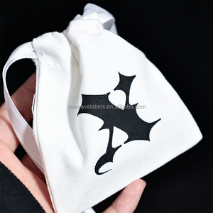 <span class=keywords><strong>2025</strong></span> nóng bán tùy chỉnh cá nhân trắng nhung bụi bao bì Pouch nhỏ sinh thái thân thiện với dây kéo túi với logo - Product Image 1