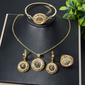 Ensemble de bijoux bohèmes de luxe plaqué or 14 carats avec zircon, boucles d'oreilles, bague, collier et bracelet pour femmes - Product Image 1