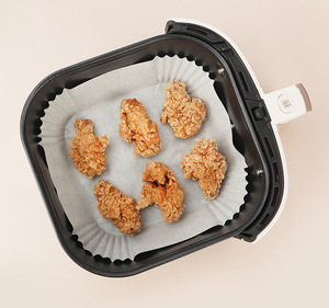 Cucina usata da 8 pollici usa e getta carta da forno doppio rivestimento in olio di Silicone 38gsm manico quadrato Air Fryer fodera <span class=keywords><strong>per</strong></span> pasticceria utensili - Product Image 2