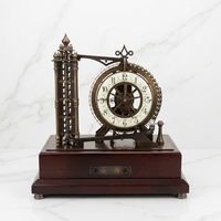 Horloge de table/bureau mécanique de style français en laiton antique et bronze, avec roulement à billes industriel et bois de rose massif