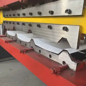 उच्च गति धातु छत शीट रोल बनाने की मशीन लोहे की छत पत्र बनाने की मशीन छत पैनल रोल बनाने की मशीन