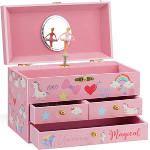 Caja Musical de Madera Unicon Ballerina para Niñas con Cajón, Manivela y Canción de Feliz Cumpleaños, Ecológica - Product Image 1