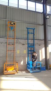 Petit élévateur hydraulique électrique à vente chaude pour la maison, l'usine et l'entrepôt, petit élévateur de marchandises - Product Image 4