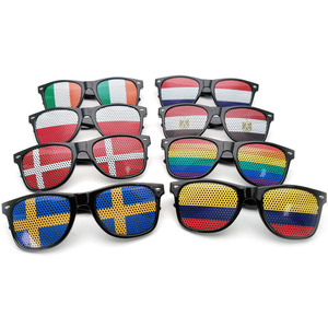 Gafas de Sol Personalizadas para Fanáticos del Fútbol, Diseño de Bandera Nacional, Protección UV, Gafas de Sol para Fanáticos del Fútbol Mundial - Product Image 1