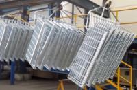 Marches d'escalier en acier antidérapant galvanisé pour escaliers métalliques extérieurs