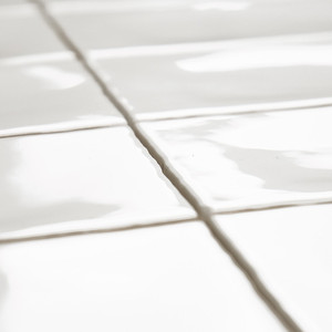 Piastrella in Ceramica Bianca Naturale Lucida 7,5x30 per Pareti e Pavimenti Interni - Product Image 3