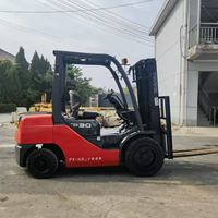 Chariot élévateur diesel Toyota 30 de 3 tonnes d'occasion en promotion avec moteur d'origine, pour entrepôt et levage de conteneurs, livraison rapide, expédition mondiale