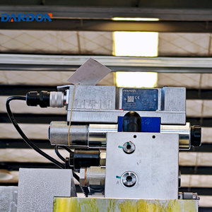 Los Componentes Hidráulicos para la Prensa PDS CNC160-4100 Son Bombas Variables que Ahorran un 50% Más de Energía. - Product Image 4