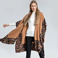 新しいデザインアニマルプリントぬいぐるみマントファッションブラウンスネークスキンプリントマント厚手の女性暖かい冬のスカーフ