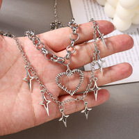 PEEQI Vente en gros Nouveaux accessoires de mode pour femmes Collier croix en perles Chaîne de cou géométrique en alliage tendance