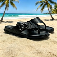 Nouvelles sandales de luxe pour hommes et femmes, tongs plates décontractées pour l'extérieur, mode, antidérapantes, pour la plage