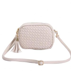 Bolso de cadena para mujer, modelo 2026, con asa única, bandolera pequeña y cuadrada, compatible con varios tamaños - Product Image 1