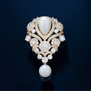 Rhinestone Flower Brooches Women Customized Fashionable Large Classic Vintage Elegant Gold Plated Gift - Product Image 1