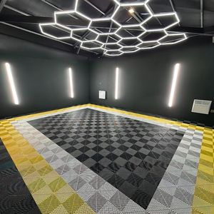 Meilleures ventes PP 100% écologique, facile à poser soi-même, dalles de sol en plastique SPC à emboîtement, haute résistance, pour <span class=keywords><strong>garage</strong></span> de voiture - Product Image 6