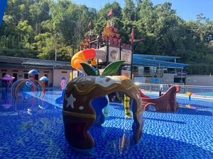 Grand équipement de <span class=keywords><strong>parc</strong></span> aquatique extérieur à prix commercial favorable Maison de l'eau en plastique <span class=keywords><strong>Parc</strong></span> aquatique à thème de bateau de pirate pour enfant et adulte - Product Image 5
