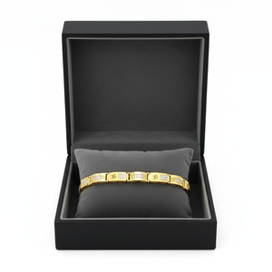 Bracelet en or jaune 22 carats, spirituel et élégant, pour un usage quotidien et festif, bracelet pour homme avec un design du symbole Om, finition haut de gamme - Product Image 3