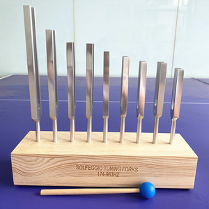 Diapason de yoga avec base sonore (174Hz, 285Hz, 396Hz, 417Hz, 528Hz, 639Hz, 741Hz, 852Hz, 963Hz) en aluminium. - Product Image 3