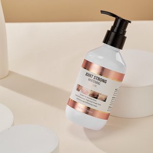 Loción Corporal Blanqueadora, Reafirmante e Iluminadora para Axilas, Codos, Rodillas, Muslos y Partes Íntimas, para Piel Negra y Piel Seca - Product Image 3