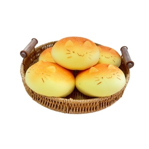 Squishies de Pan con Forma de Animales Kawaii, de Rebote Lento, Textura Ultra Suave y Húmeda, Juguete Antiestrés, Accesorios de Decoración para Fotografía, Venta al por Mayor, Pruebas y Certificación CPC - Product Image 5