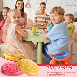 Cojín Inflable de PVC Esmerilado Rojo CZFIT, Antiexplosión, Antideslizante, Ligero, Doble Uso para Soporte de Columna Vertebral en Oficina, Yoga y Entrenamiento - Product Image 6