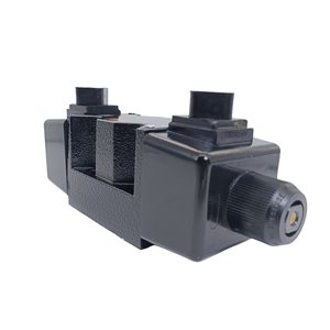 Válvula Hidráulica Reversible DG4V DG4V-3-2N-M-P2-T-7-54 DG4V-3-6C-M-U A6-60 DG4V-3-6C-M-P7-H-7-54 - Product Image 1