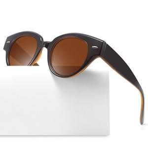 แว่นกันแดดทรงแคทอายสีดำสำหรับทุกเพศ กรอบ PC ป้องกันรังสียูวี 400 สำหรับการออกนอกบ้าน ขับรถ ตกปลา - Product Image 5