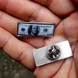 Nouvelle broche de hockey sur glace américaine personnalisée en fer, badge de col, épingle à lettres, accessoires pour vêtements et sacs à dos, technique de peinture <span class=keywords><strong>au</strong></span> four - Product Image 3