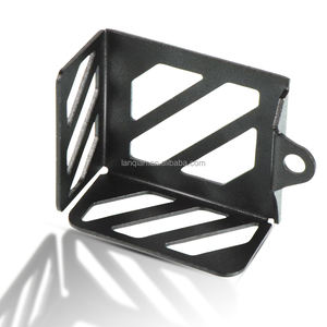 น้ำมันเบรคหลังอ่างเก็บน้ำ,อุปกรณ์ป้องกันฝาครอบแก้วอุปกรณ์เสริมรถจักรยานยนต์สำหรับ <span class=keywords><strong>Honda</strong></span> CB125R CB150R CB250R CB300R <span class=keywords><strong>CB</strong></span> 125R <span class=keywords><strong>250</strong></span> <span class=keywords><strong>R</strong></span> - Product Image 4