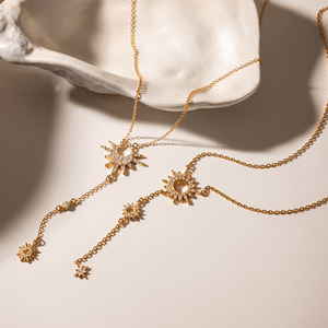 Collier en acier inoxydable plaqué or 18 carats PVD, pendentif Céleste Croissant de Lune, Soleil et Étoile, anti-ternissement, style Y Lariat Radiant - Product Image 2