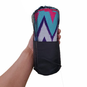 <span class=keywords><strong>Toalla</strong></span> de microfibra de gamuza con estampado de botella de fibra reciclada, ecológica, para viajes a la <span class=keywords><strong>playa</strong></span> y piscina - Product Image 1