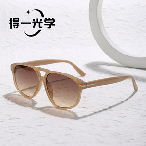 De Yi Optics Double-Bridge <b>Sunglasses</b> Pc Frame Uv400 Unisex Fashion Travel Wear - Product Image 1